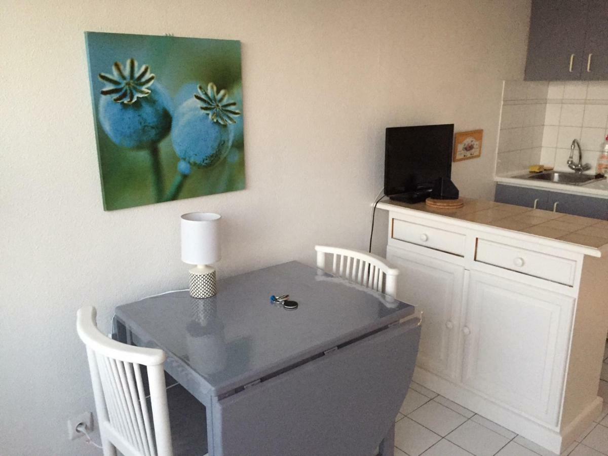 - Mit Meerblick, Schwimmbad Apartment Sète