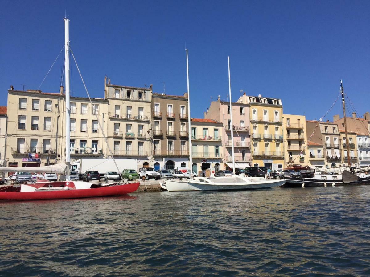 - Mit Meerblick, Schwimmbad Sète